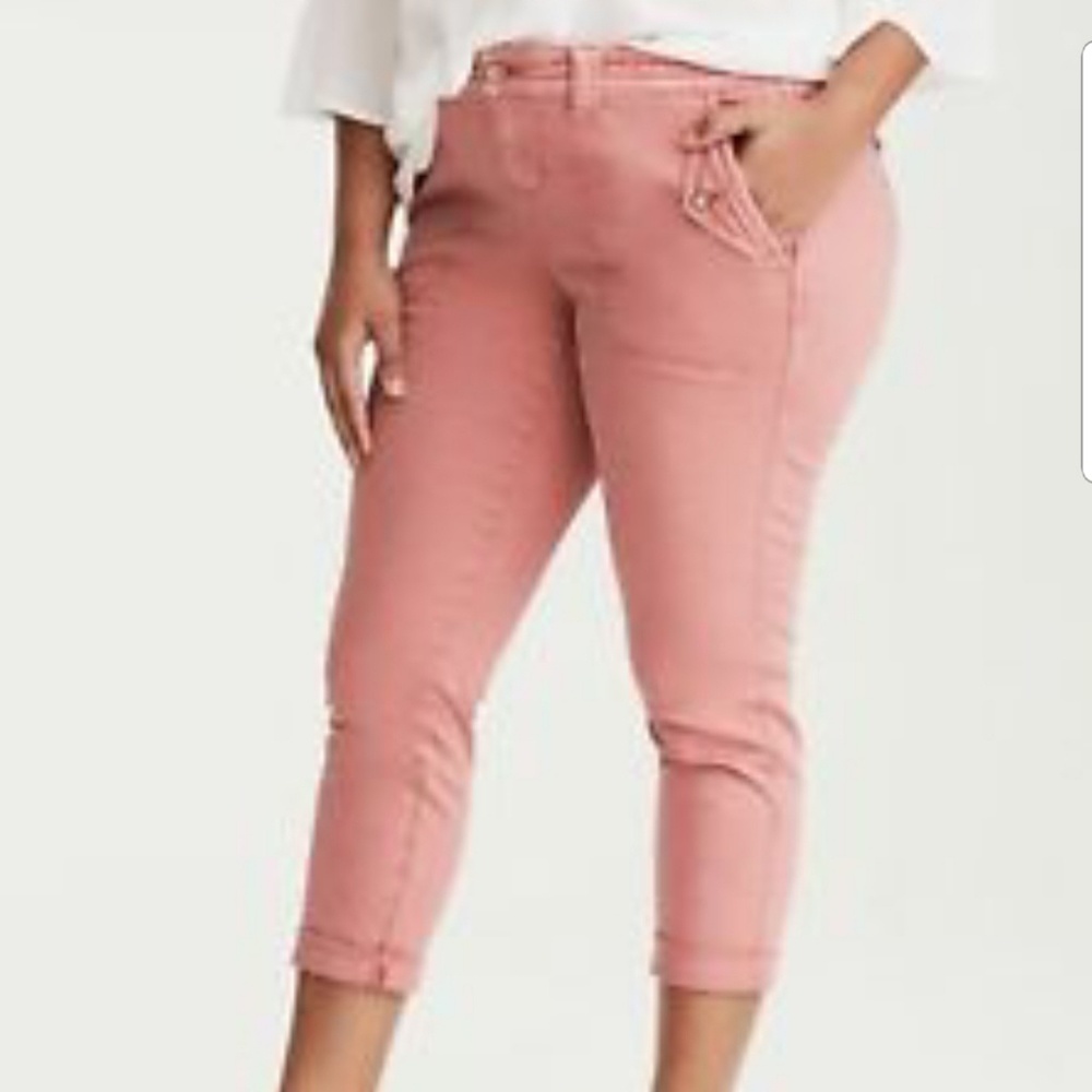 Torrid military style crop. Size 16